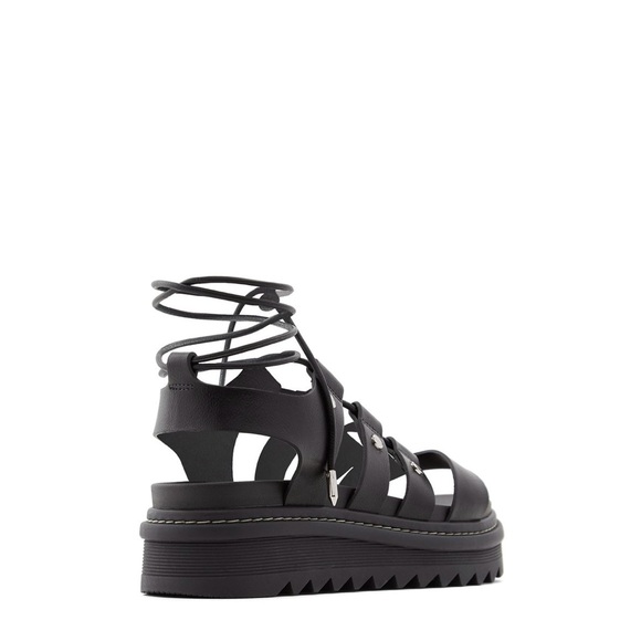 Aldo's black laced up sandals - Picture 3 of 6